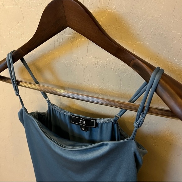 VIBE bodycon flirty dress, side slit & ruffle detail, Teal blue, stretchy, M - Picture 6 of 13